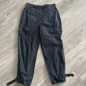 oak and fort - - size 8 joggers